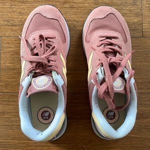 New Balance women 574 sneakers